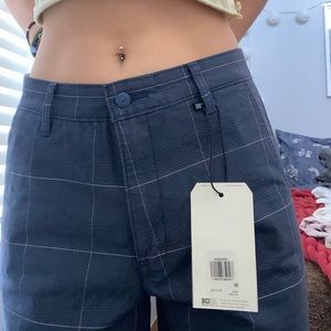Levi’s plaid striped navy pants